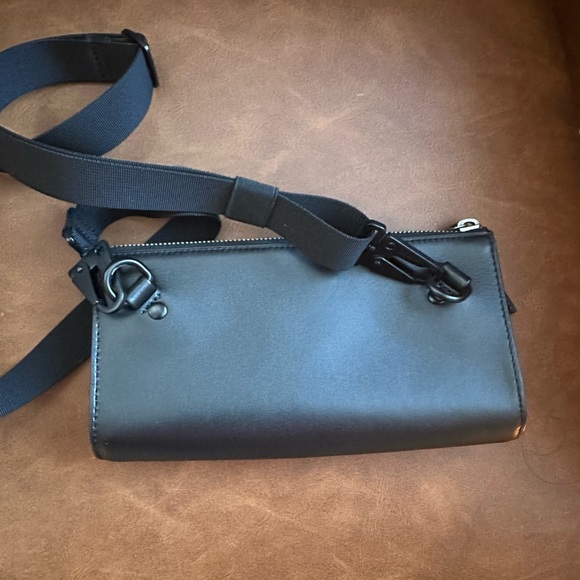 NWOT Grams(28) Wallet Crossbody Bag - Picture 2 of 10